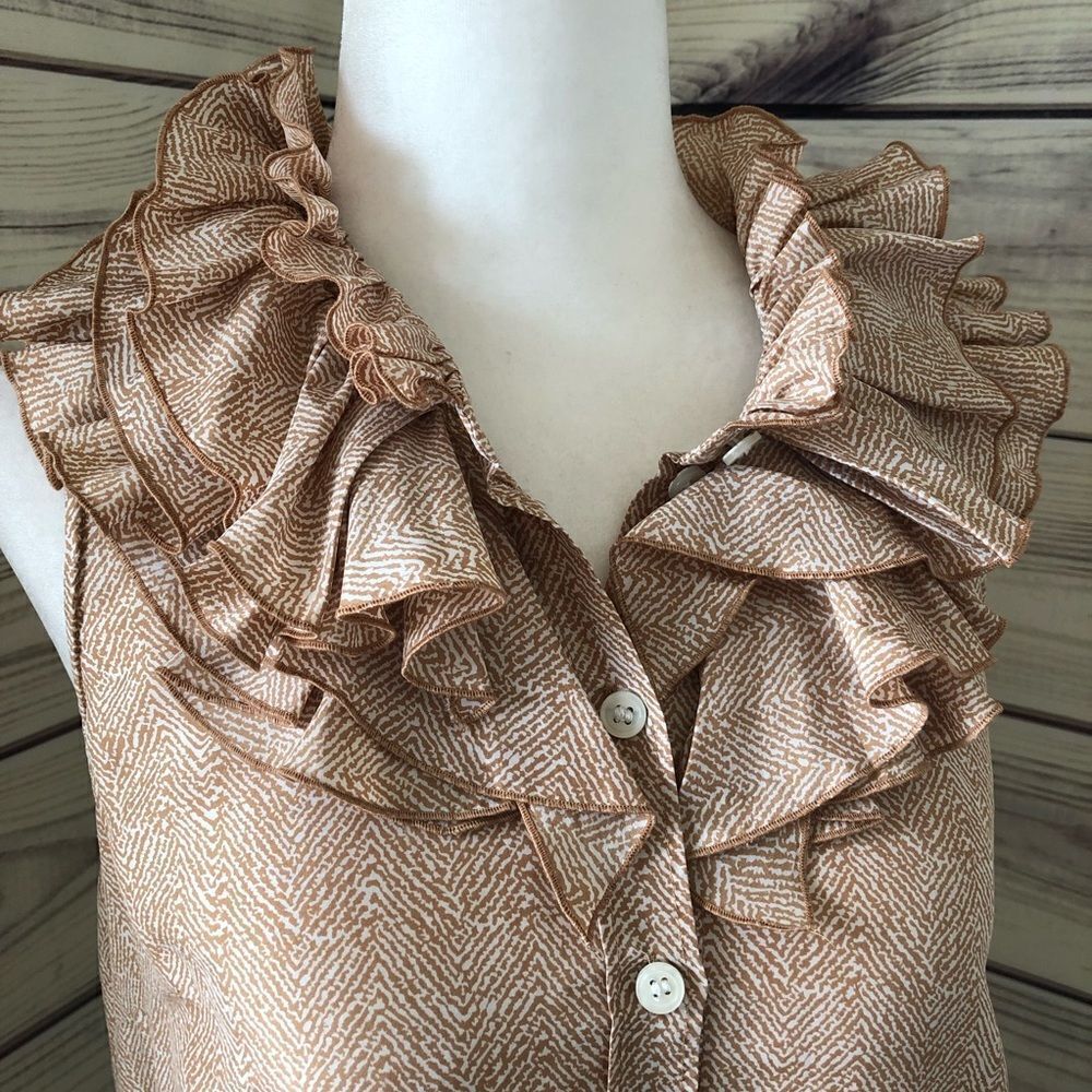 J.Crew Tan & White Patterned Silk Ruffle Collar Button Down Sleeveless Top - Picture 2 of 5